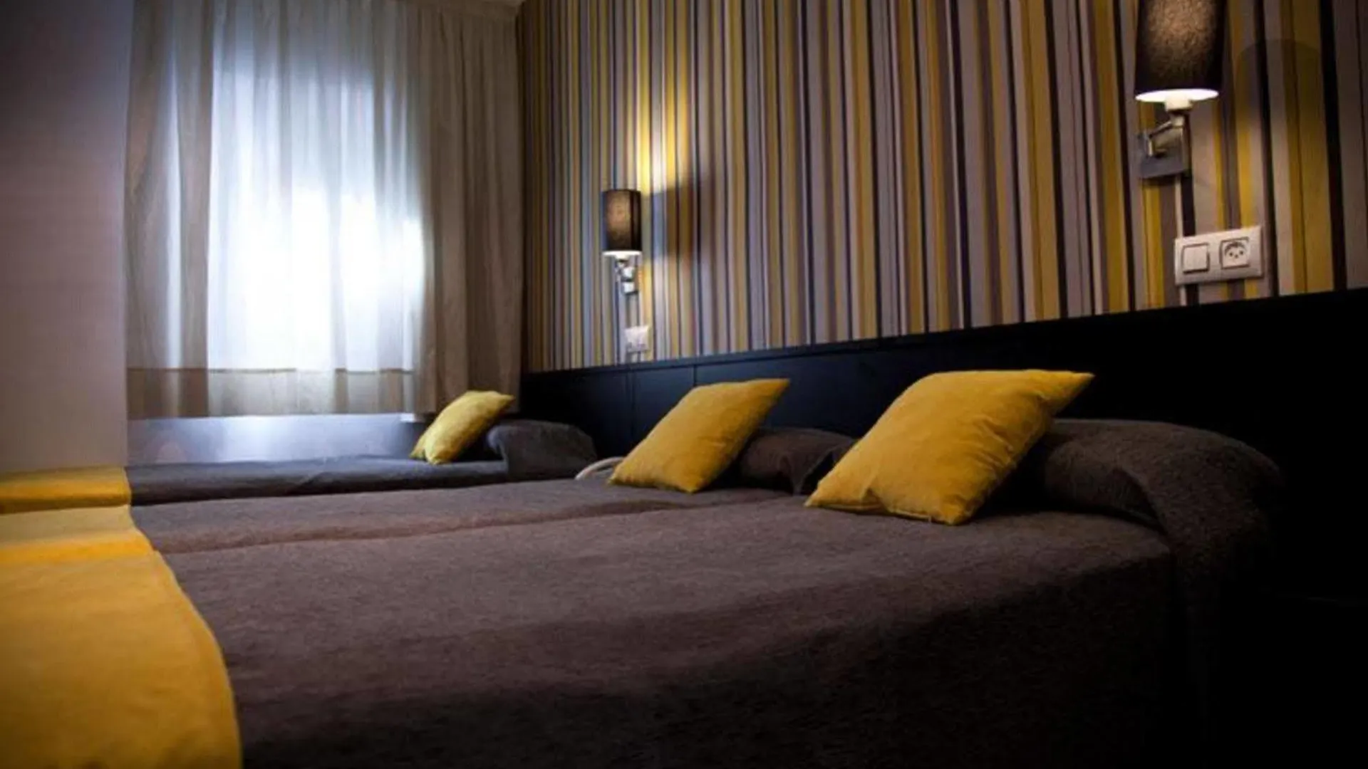 Hotel Casa Trafalgar Barcelona 0*,